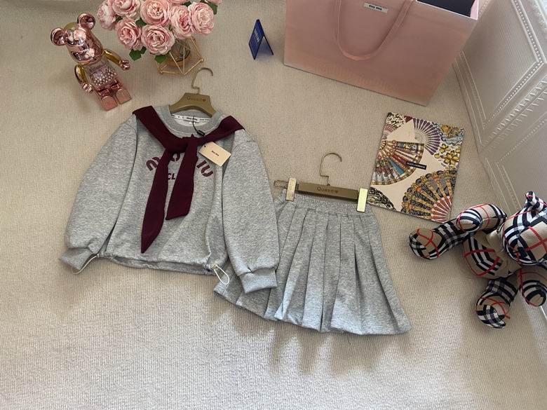MiuMiu sz120-170 47