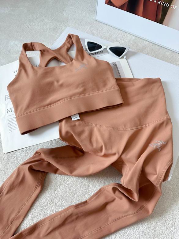 Arcteryx S-XL 01