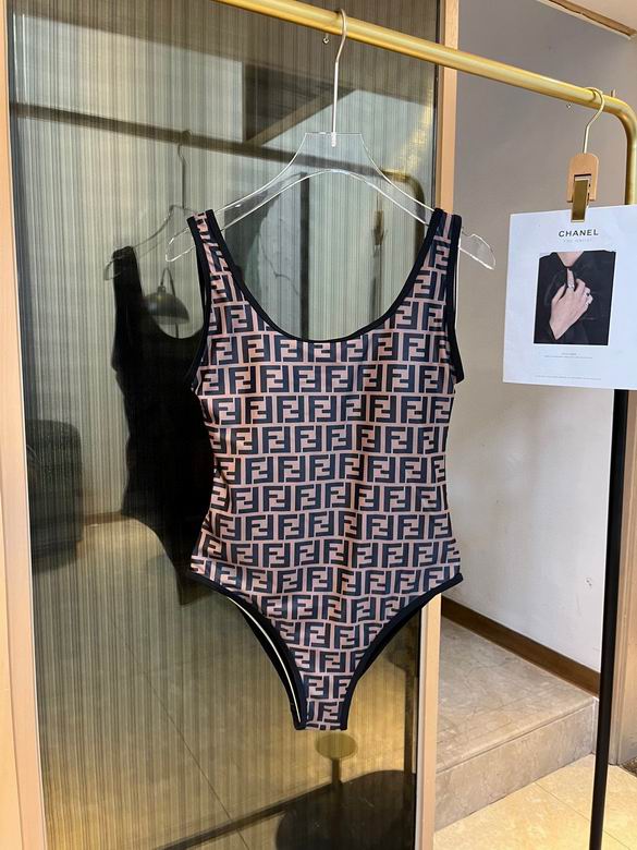 Fendi S-XL 83