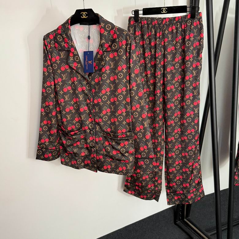 LV S-XL 48