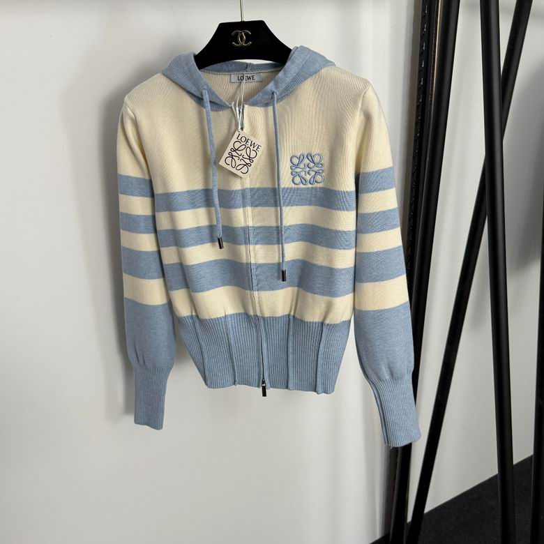 Loewe Uniform 47