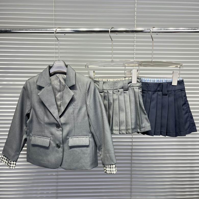 MiuMiu sz100-160 39