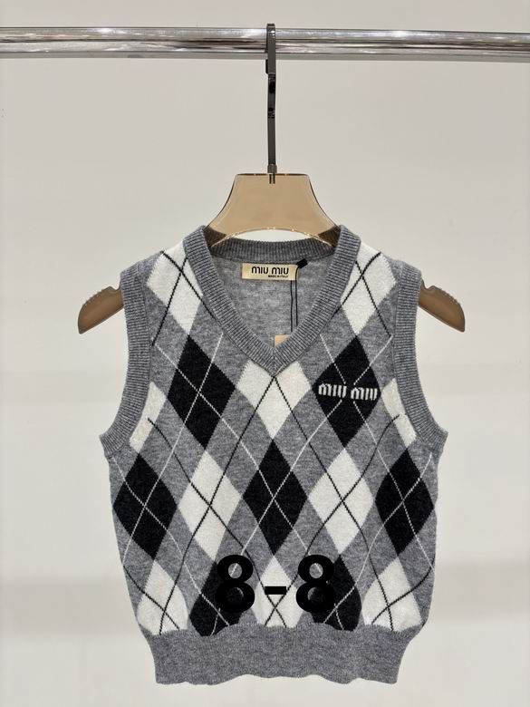 MiuMiu S-XL 50