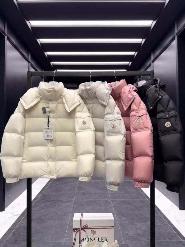 Moncler sz1-6 8qx42