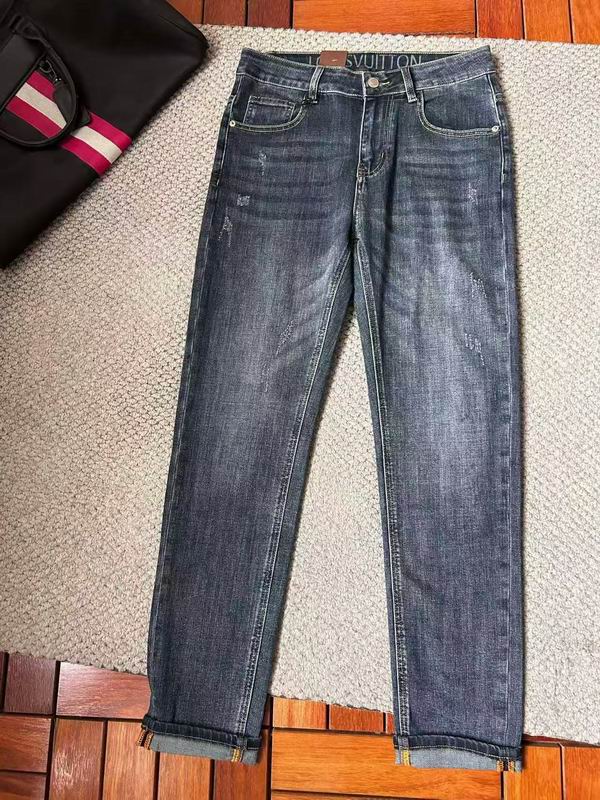 LV sz28-38 11Lr14