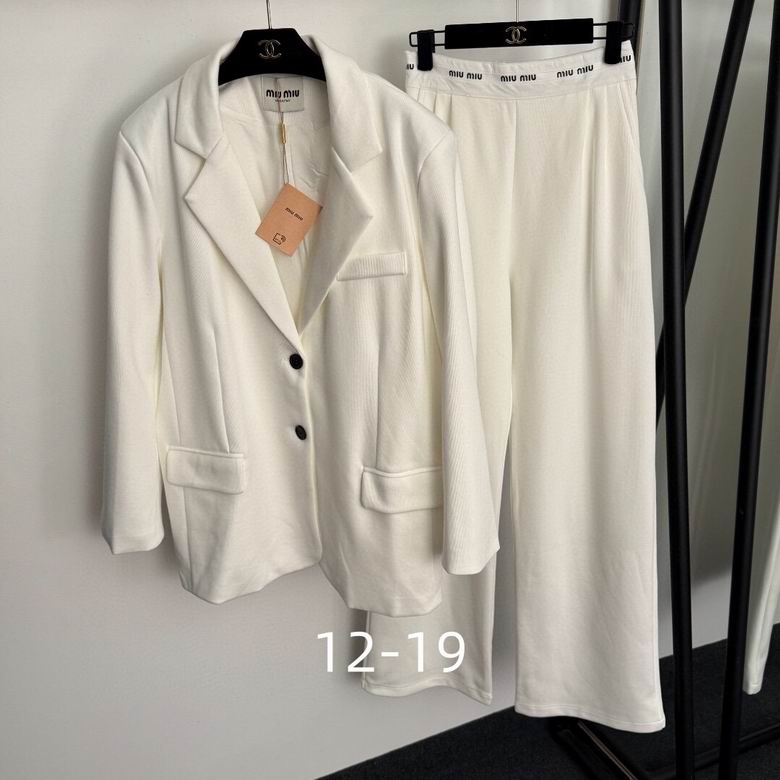 MiuMiu S-XL 307