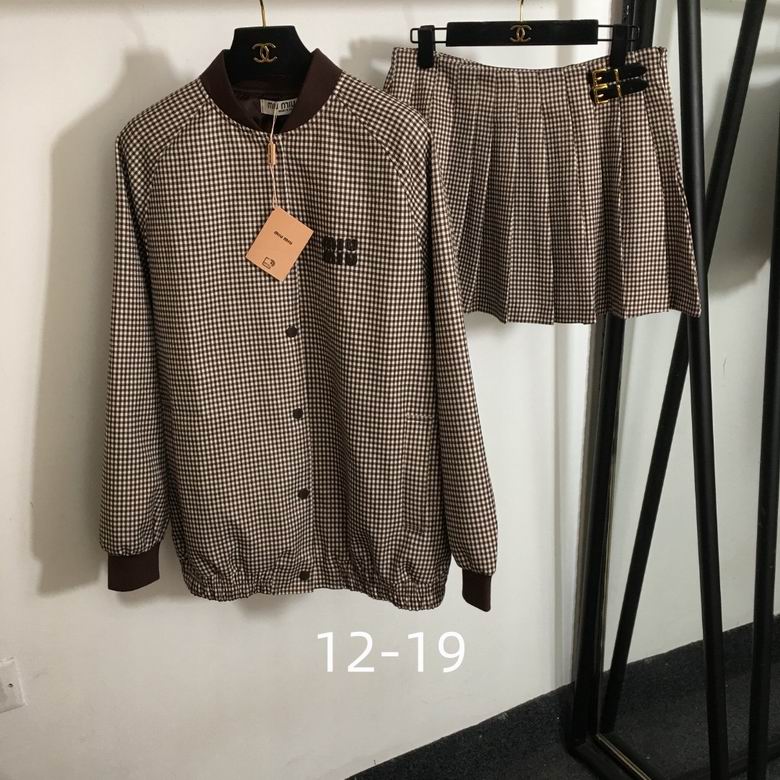 MiuMiu S-XL 319
