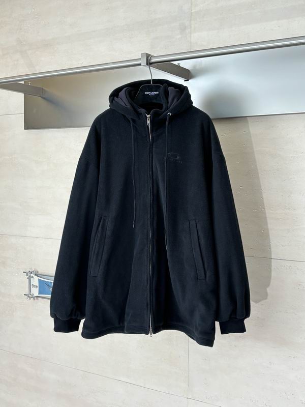 Balenciaga XS-L wdtr30