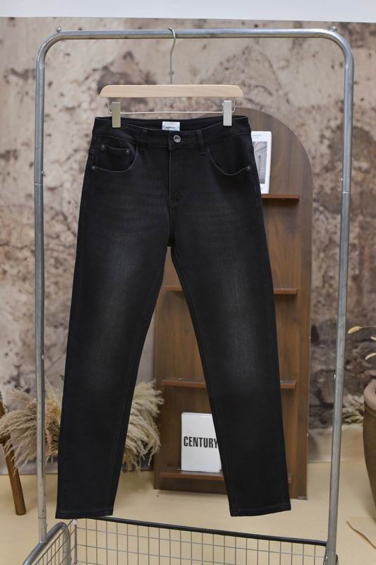Burberry sz28-38 attr24