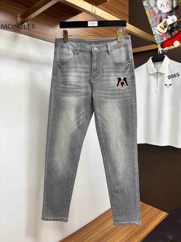Moncler sz28-38 25tr179