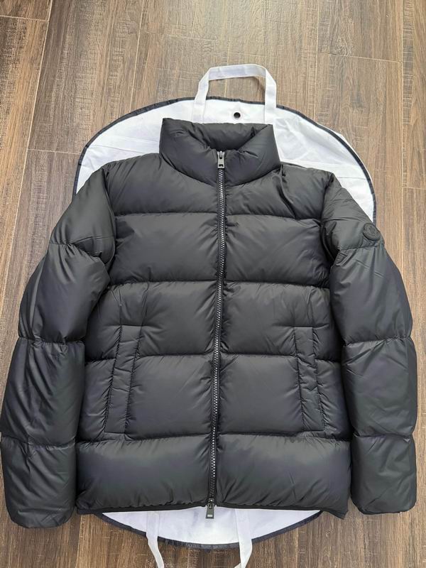 Moncler sz1-5 24cr366