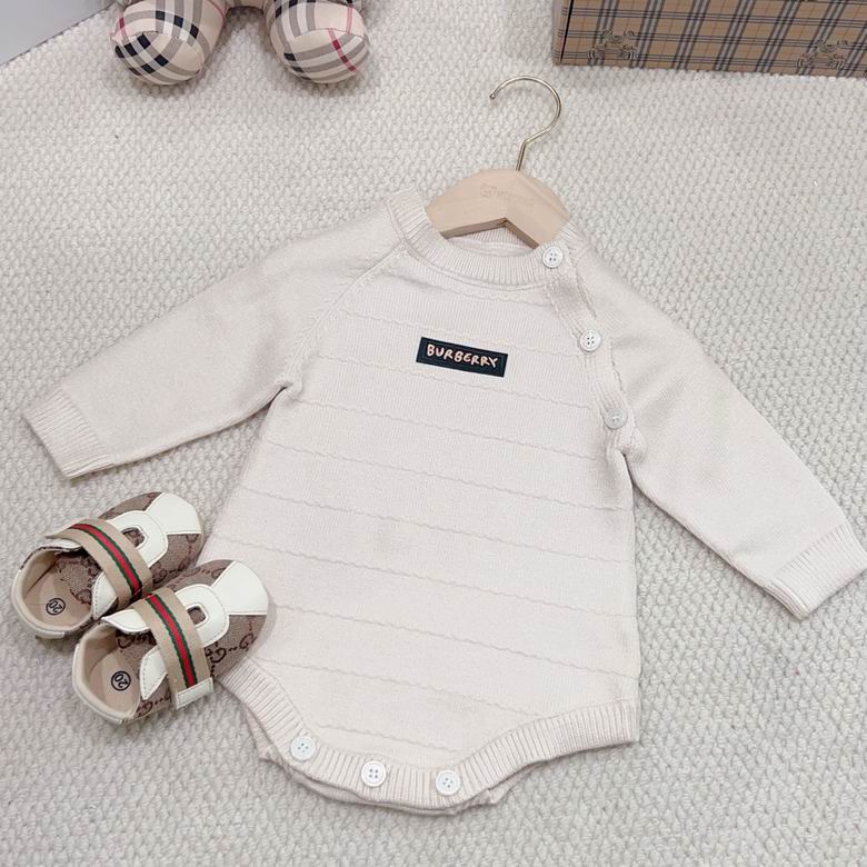 Burberry sz59 66 73 80 90 100 80