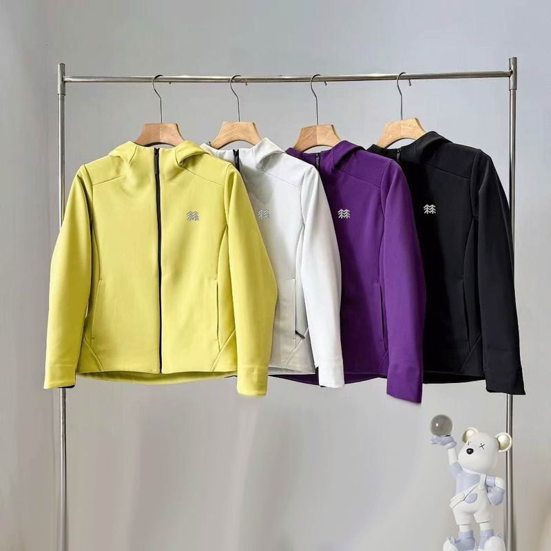 Kolon Sport Jacket