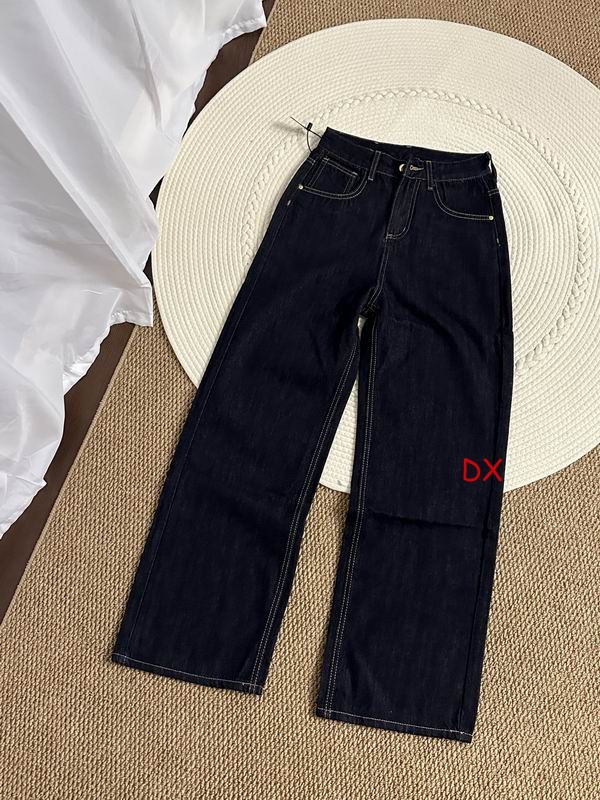 Chanel One Size 140