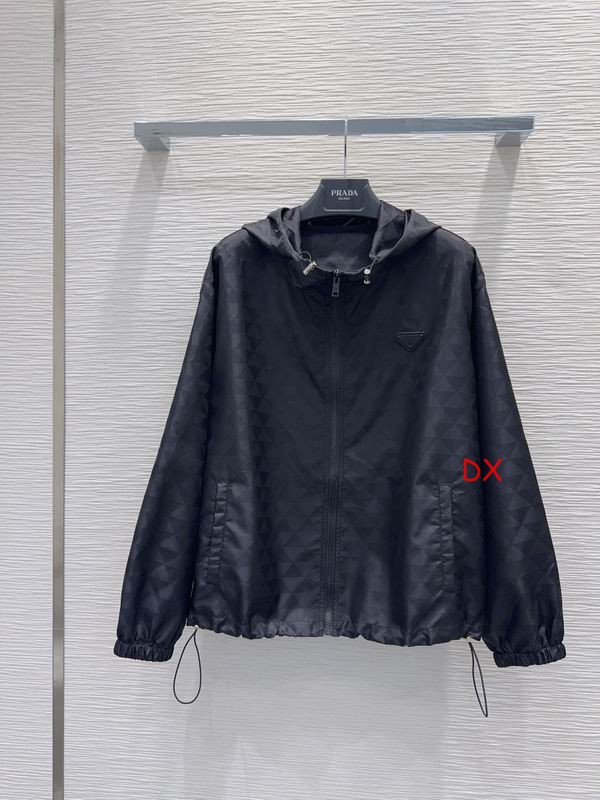 Prada One Size 42