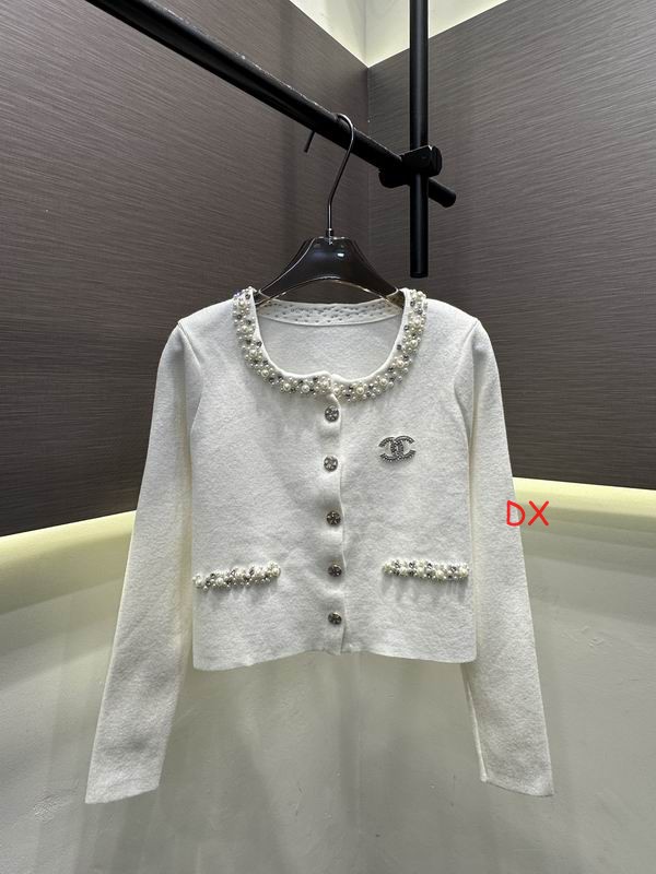 Chanel One Size 218