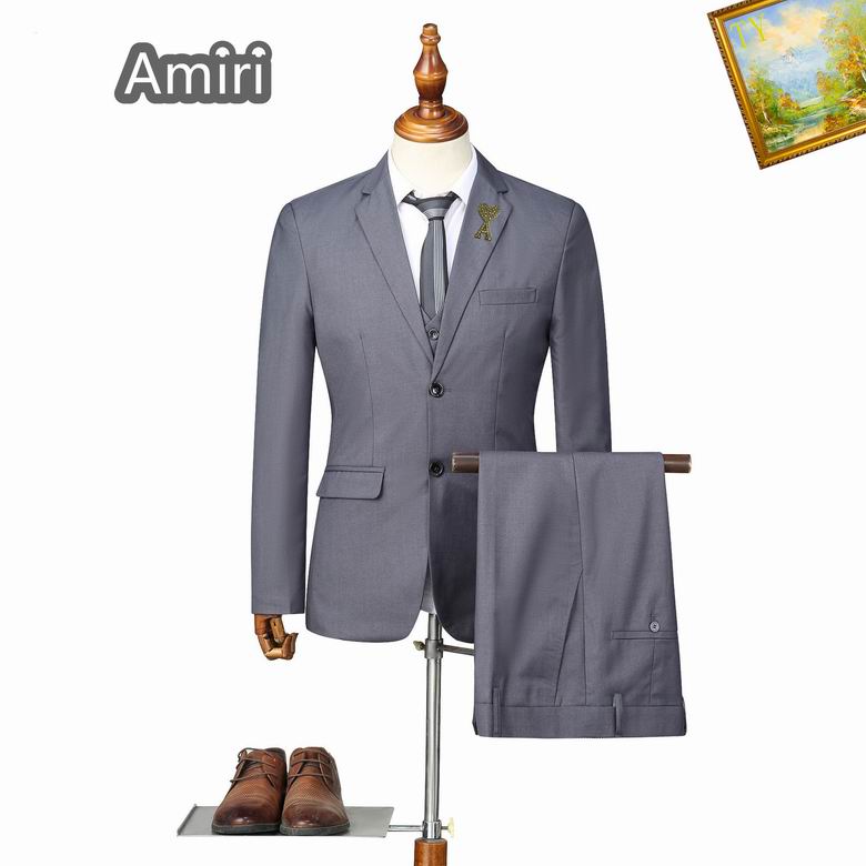 Ami Suit 1013