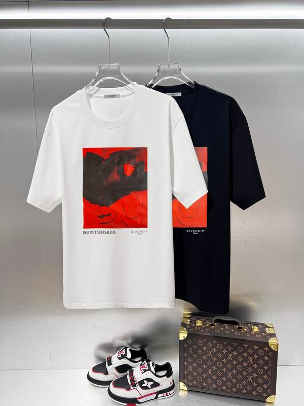 Givenchy T Shirt