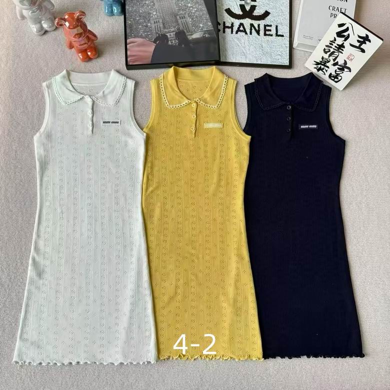 Miu Miu S-XL 245