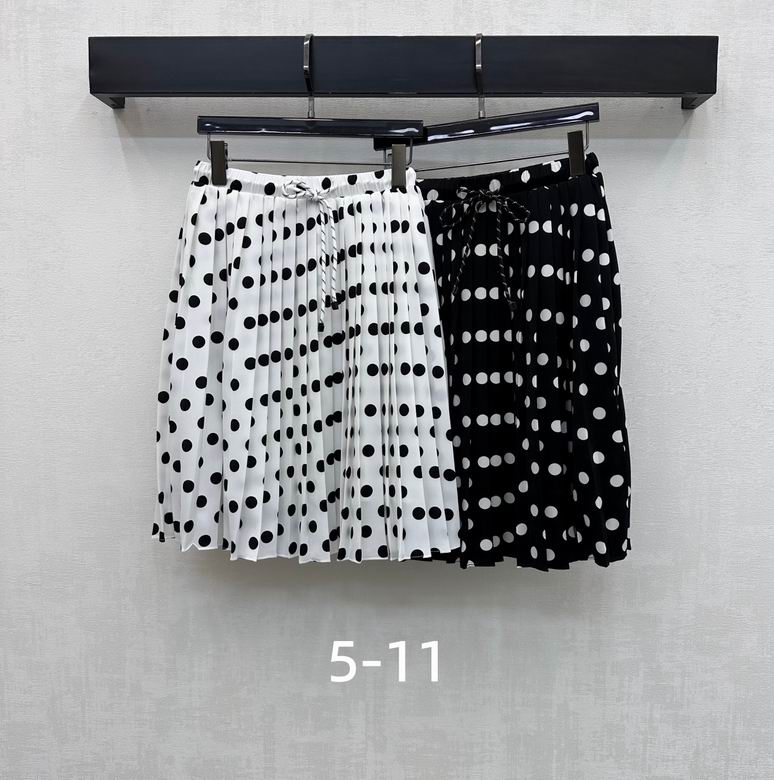 Miu Miu S-XL 270